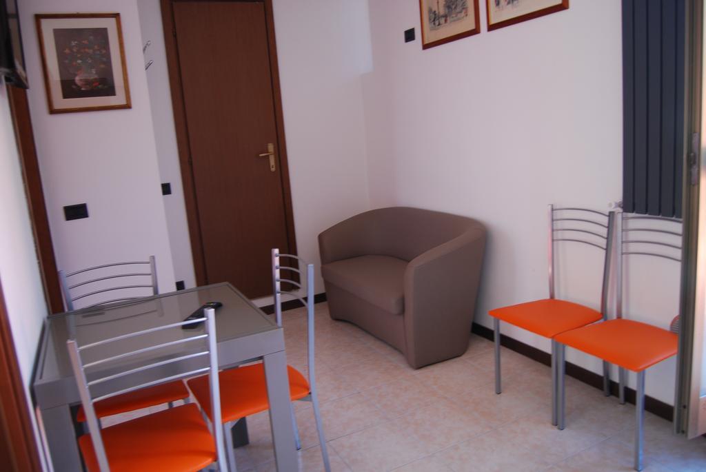 Appartamenti Corneliani II Sirmione Ngoại thất bức ảnh